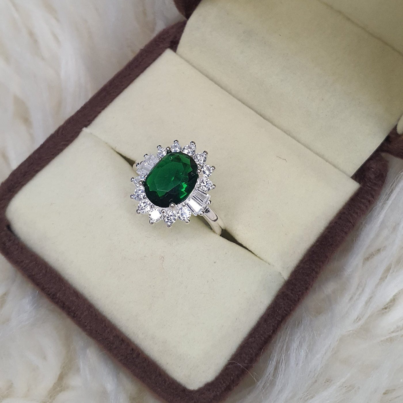 Emerald Bloom Cluster Ring